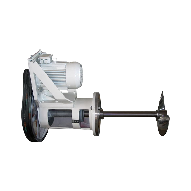 Mechanische roerder met zij-ingang